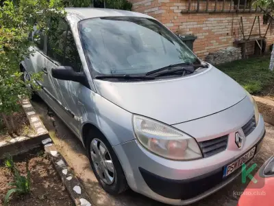 Renault Grand Scenic 2004 (Мануелна) - Renault Grand Scenic 2004 - Пробиштип - Слика 1 од 8