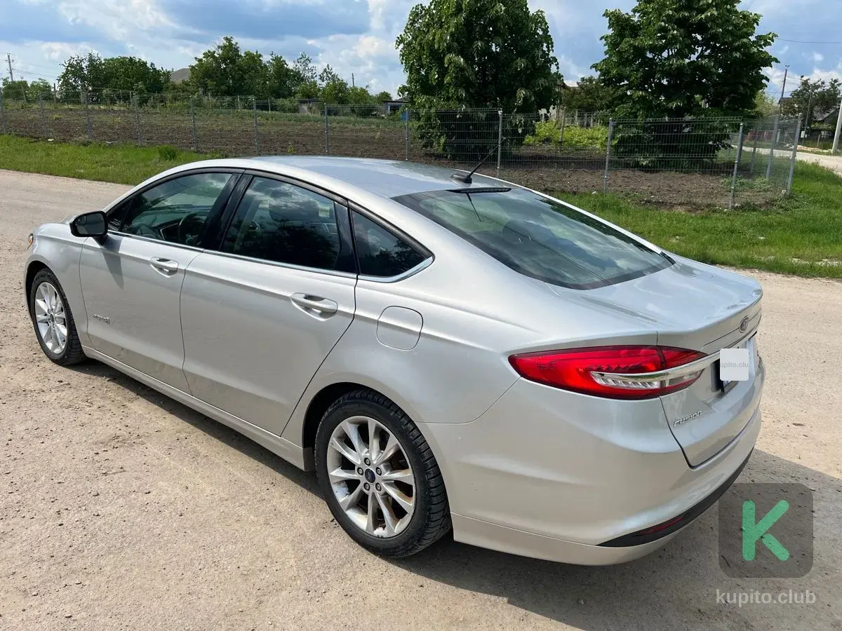 Ford Fusion 2017 (Automată) - Ford Fusion 2017 - Chișinău - Imagine 4 din 8